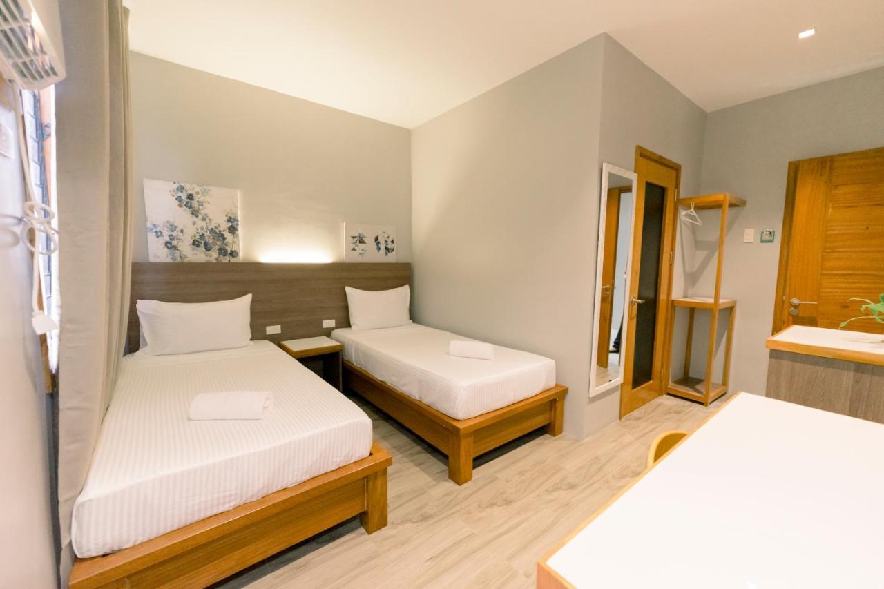 Madonna Hometel And Suites New Pandan Panabo Exteriér fotografie